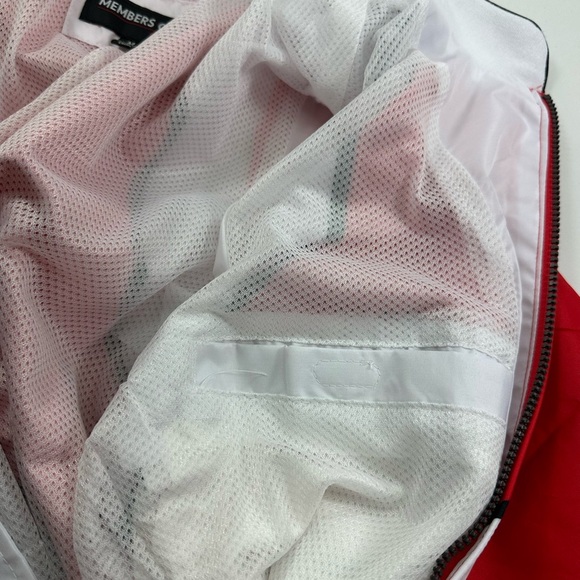 NWT Members Only Sport Men's Red Team Racing Windbreaker Jacket Size M - Picture 4 of 10